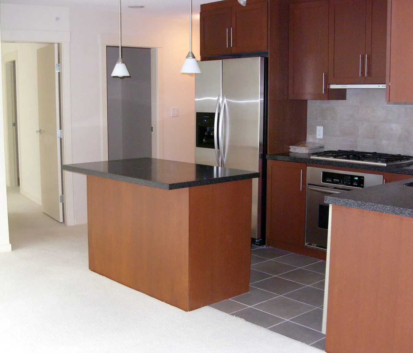 1189 Melville Street Vancouver — Photo 2