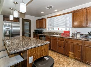 13014 Doli Rd, Apple Valley, CA 92308