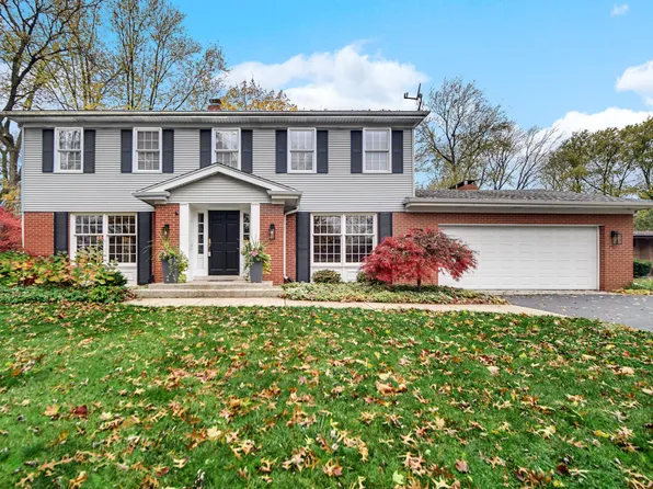 8710 Northcote Ave, Munster, IN 46321