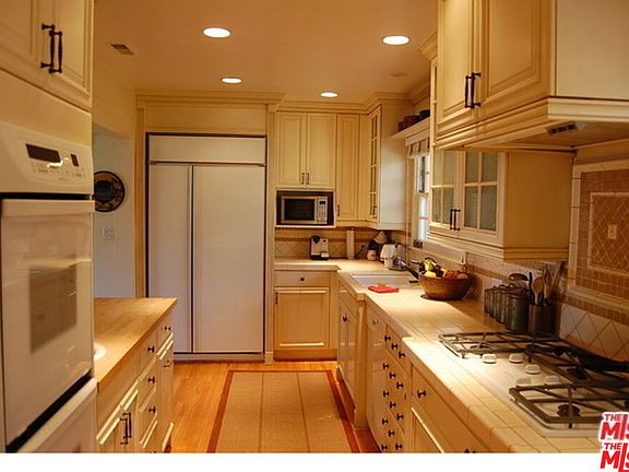 5th image of 29507 Harvester Rd