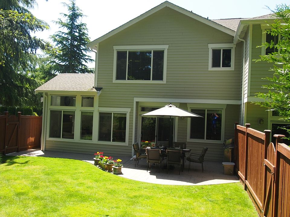 2nd image of 23726 SE 36th Ln #23726