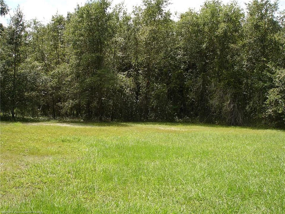 1st image of Cross Creek Ln