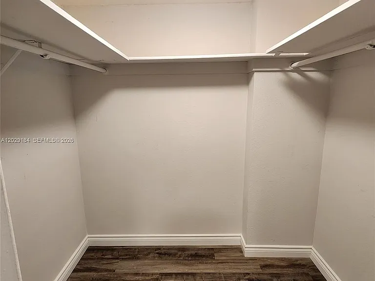 900 NE 12th Ave #406 — Photo 12