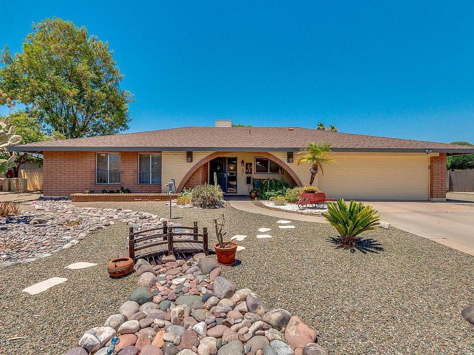 Charming Curb Appeal