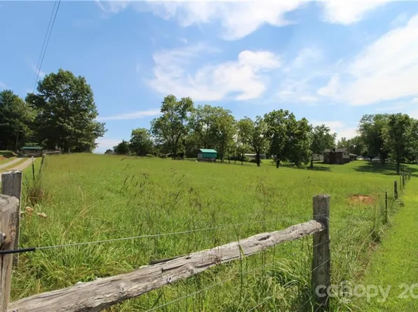 2565 Connelly Springs Rd, Granite Falls, NC 28630