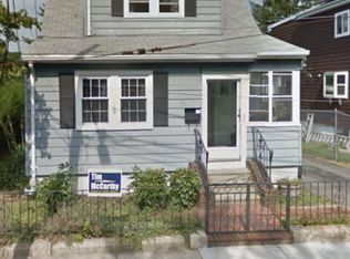 5 Reynold Rd, Hyde Park, MA 02136