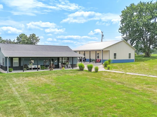 3668 County Road 1450, Moberly, MO 65270