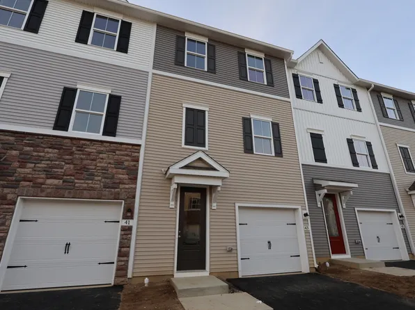 43 Basswood St, Berlin, NJ