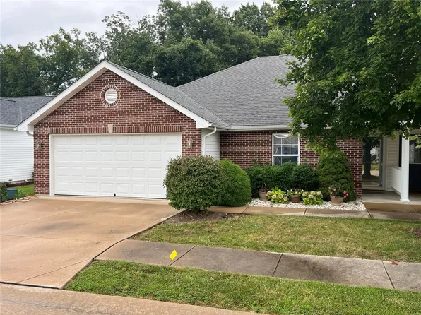 103 Schulze Dr, Troy, MO 63379