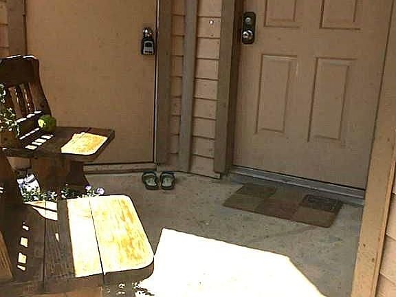 3rd image of 2402 Sycamore Ave APT B3