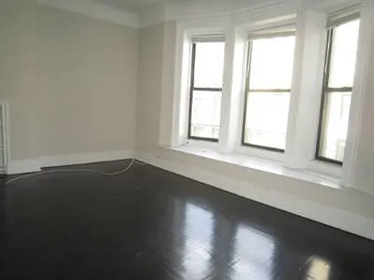 Rented by Immac Realty | media 21