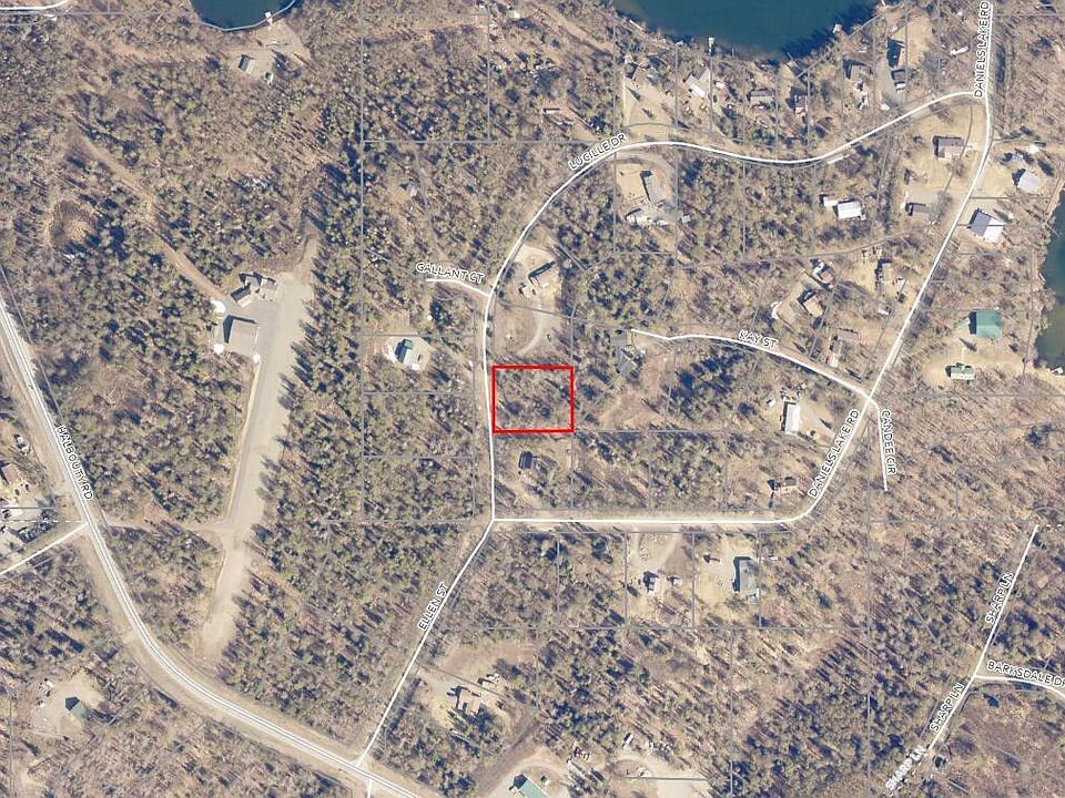 2nd image of L8-B7 Lucille Dr