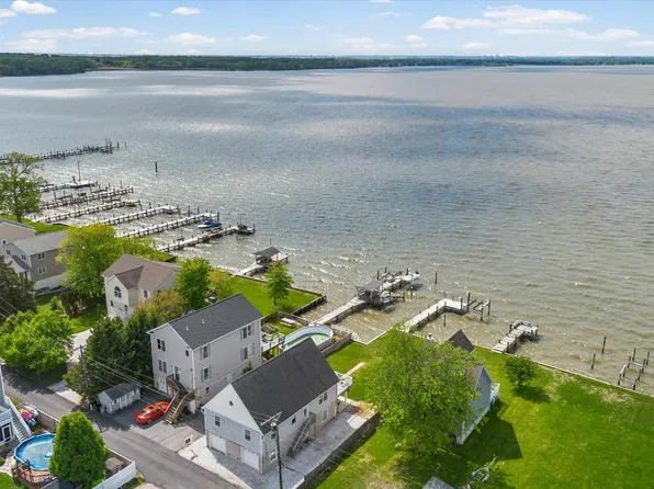 9120 Hinton Ave, Sparrows Point, MD 21219