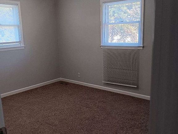 4th image of 2872 Sunnyview Dr