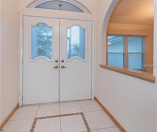 4th image of 10142 Briar Cir
