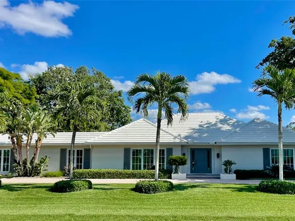 3020 Regatta Rd, Naples, FL 34103