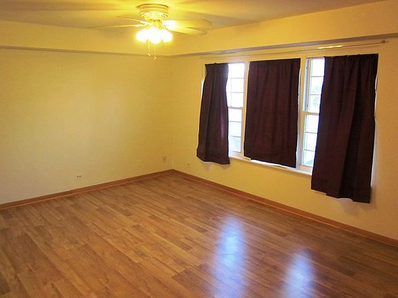 5th image of 1509 Woodcutter Ln Unit C