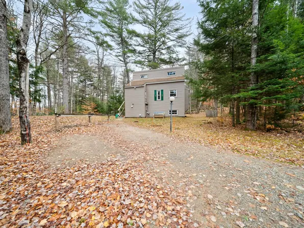 36 Briarcliff Circle, Campton, NH 03223