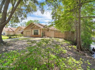 9842 Paddlewheel Ct, Jacksonville, FL 32257