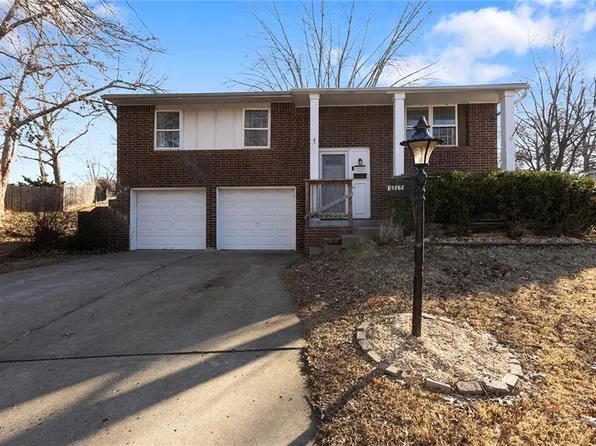 16525 E 35th Ct S, Independence, MO 64055