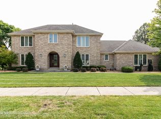 9921 Mission Dr, Palos Park, IL 60464