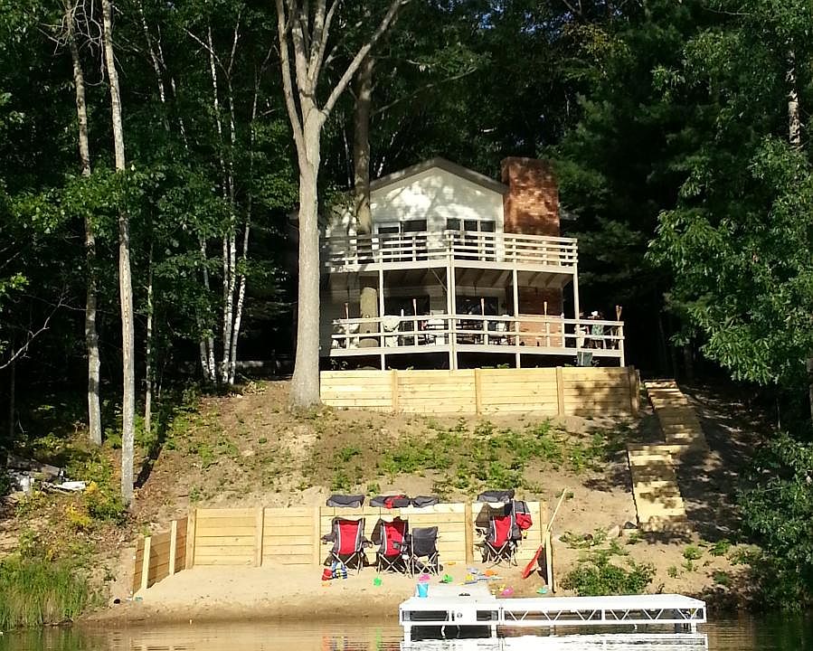 1st image of 8605 N Island Dr