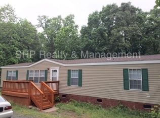 341 Runyans Rd, Grover, NC 28073