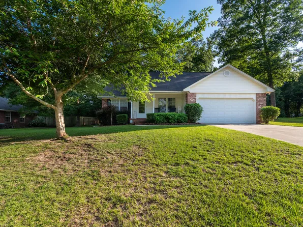 3285 Valencia Dr, Dalzell, SC 29040