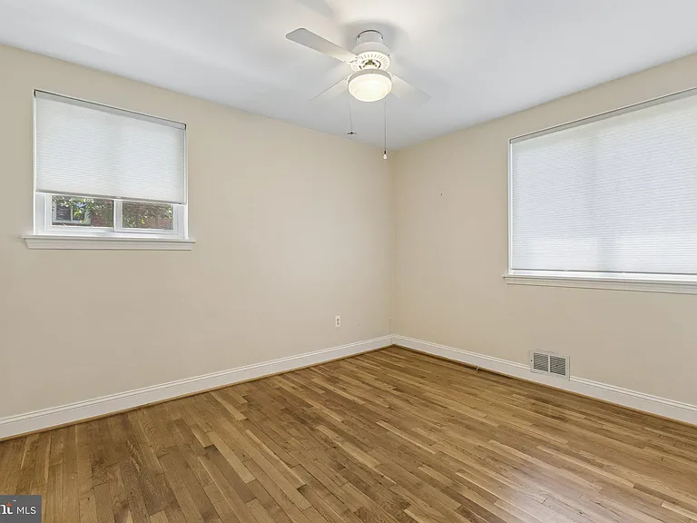 2519 Buckelew Dr — Photo 12