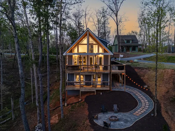 84 Ridge Line Trl, Ellijay, GA 30540