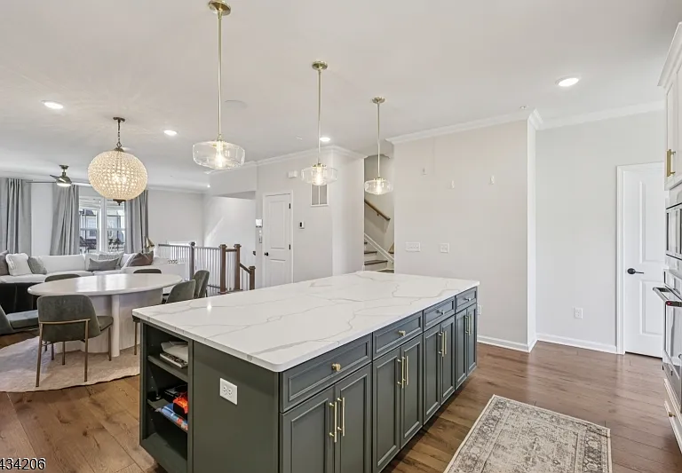 21 Dahlia Dr — Photo 7