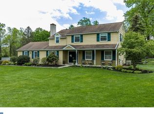 412 Edgewood Dr, Exton, PA 19341