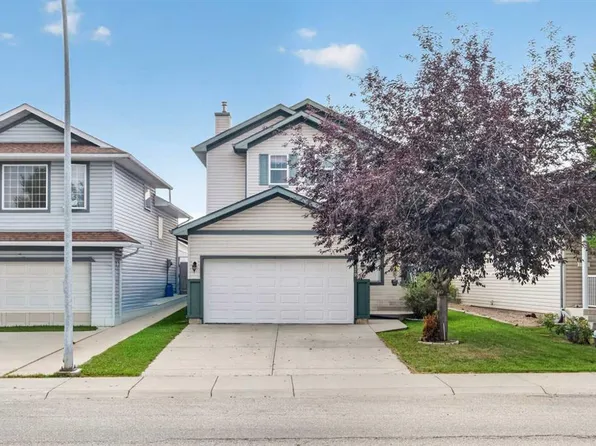 179 E Erin Park Dr SE, Calgary, AB T2B 3L5