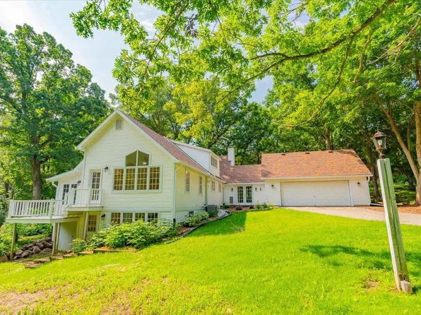 4760 Schneider Drive, Fitchburg, WI 53575