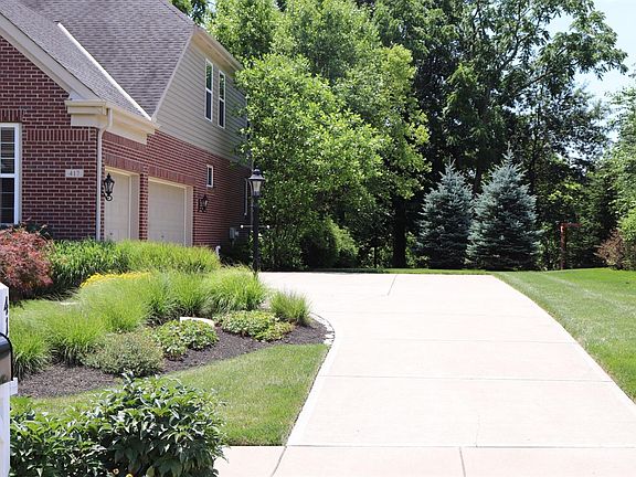 2nd image of 417 Old Willow Ct