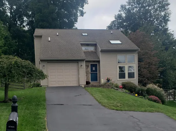 1225 Delaware Ln, Downingtown, PA 19335