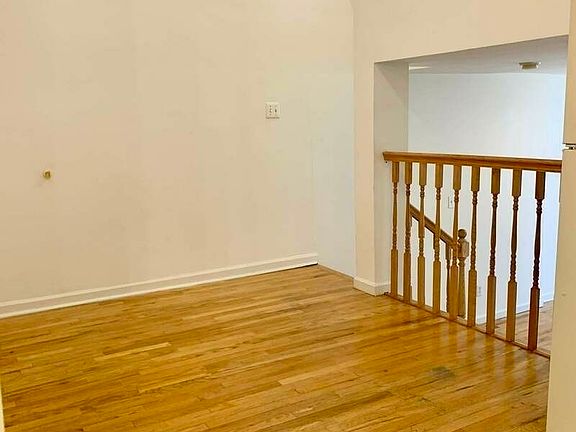 5th image of 73 W 85th St