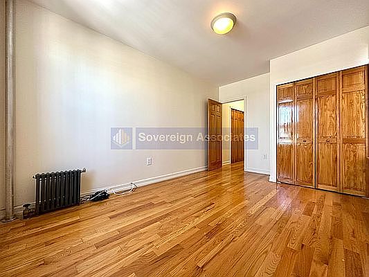 5th image of 175 Pinehurst Ave #C4b