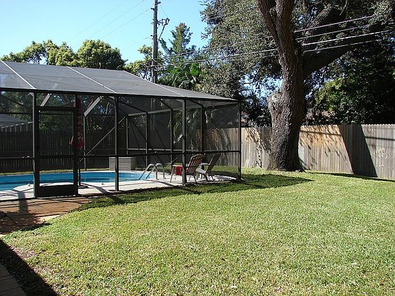 4th image of 1254 Overcash Dr