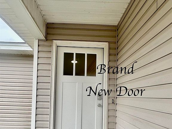 4th image of 2238 Kingfisher Way