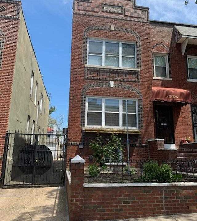1st image of 3123 85th St