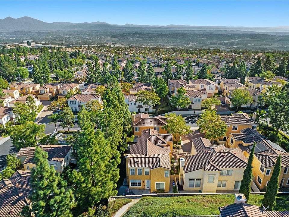 1st image of 25 Vista Del Valle