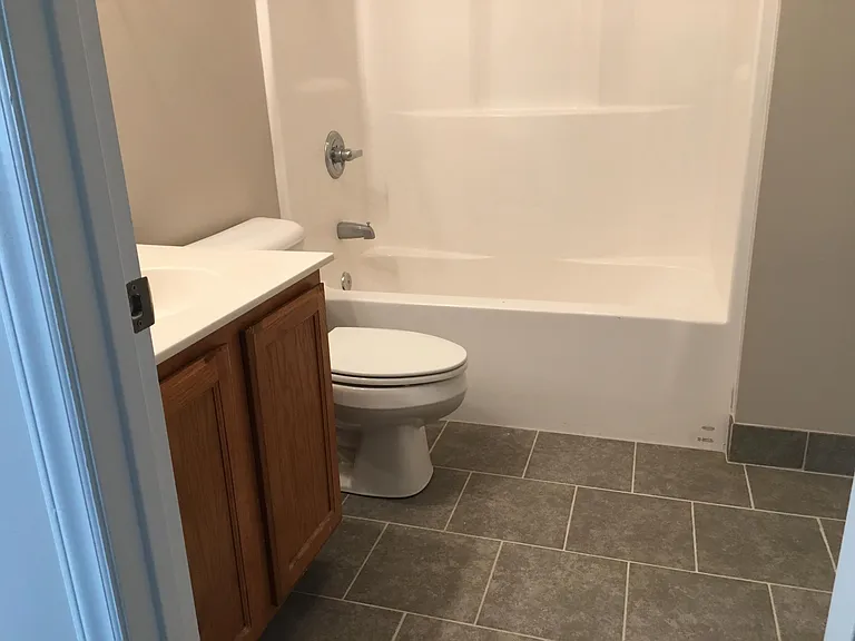 520 Smith St — Photo 7