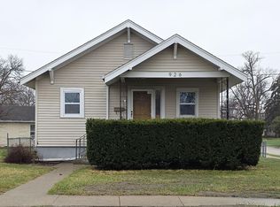 926 Pacquette Ave, Sioux City, IA 51109