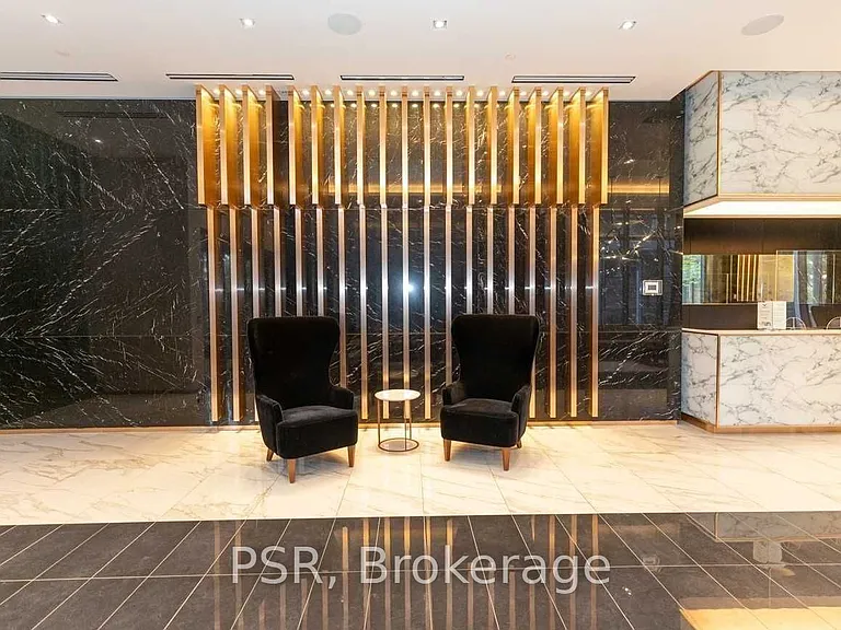 101 Erskine Ave #903 — Photo 3