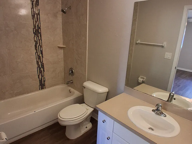 813 Alabama Rd S — Photo 10