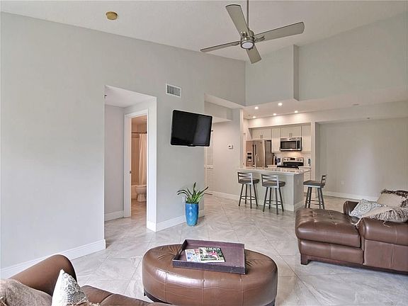 5th image of 5095 Fairways Cir APT 308