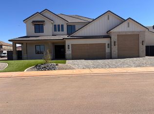 338 E Climber Wharf Ln, Washington, UT 84780