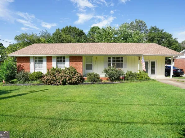 1961 Fellowship Rd, Tucker, GA 30084