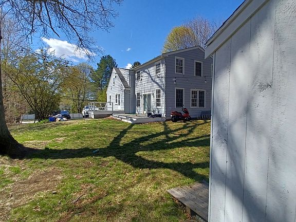 4th image of 285 Lowell St